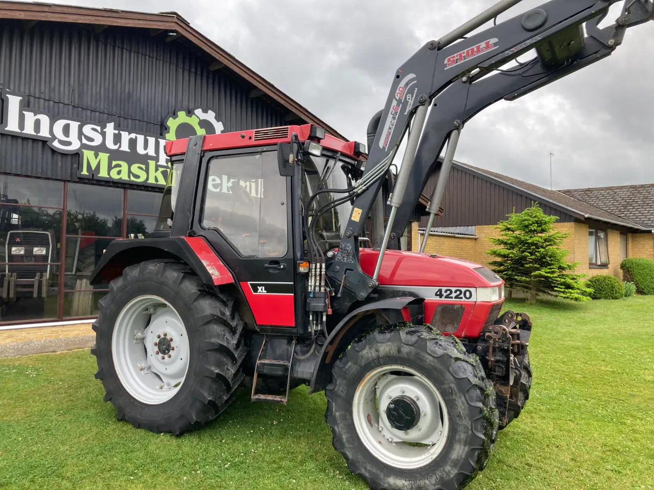 Billede 3 - Case IH 4220 4wd med frontlift og frontlæsser