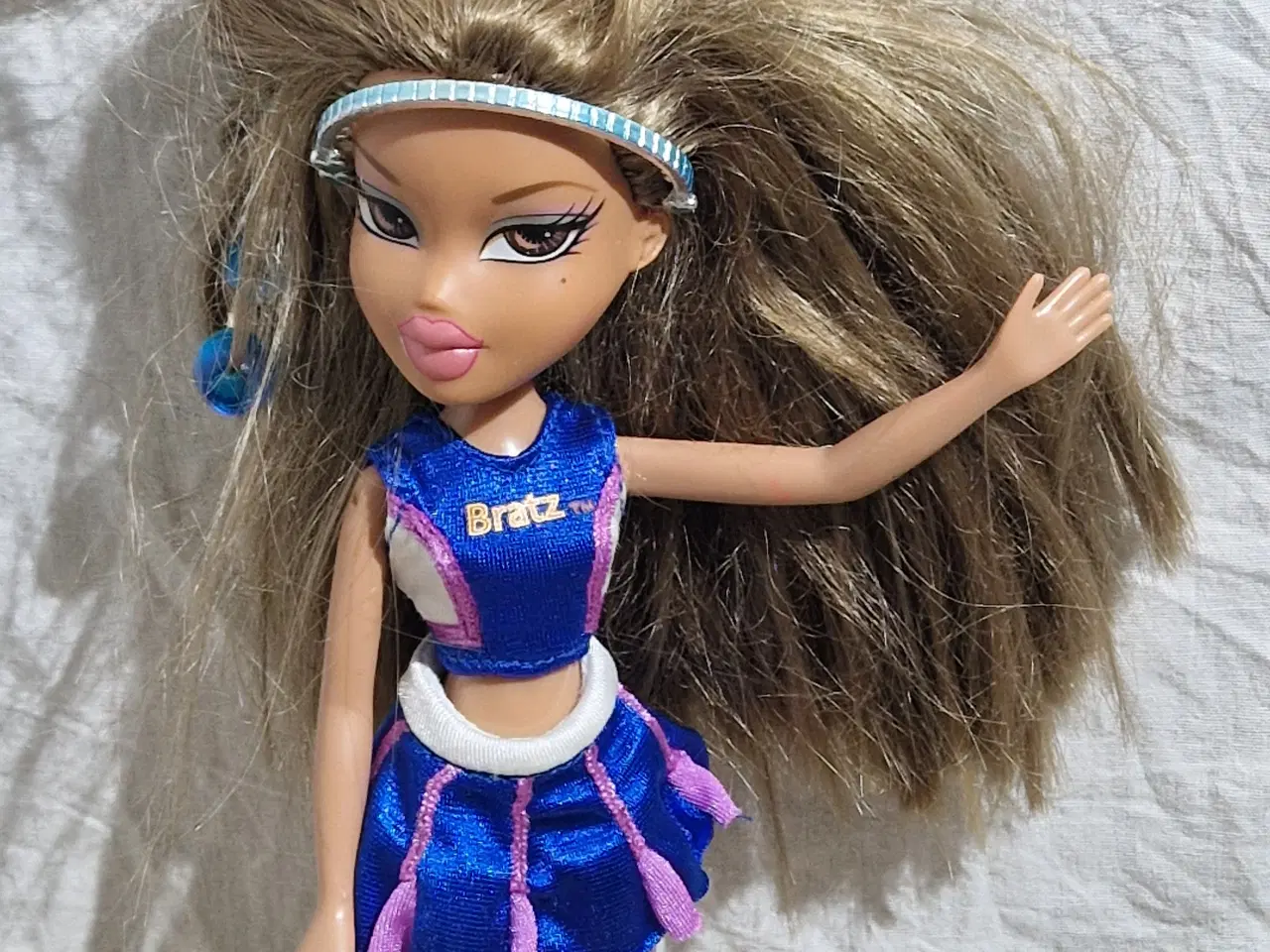 Billede 2 - Bratz Cheerleader Dukke,Usa,Samleobjekt