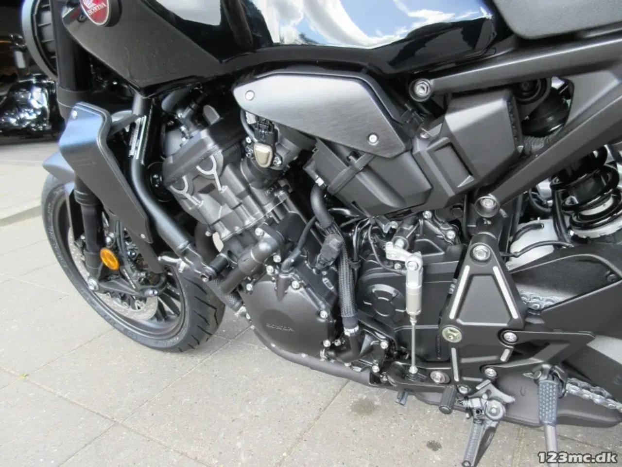 Billede 24 - Honda CB 1000 R+ MC-SYD BYTTER GERNE  5 ÅRS FABRIKS GARANTI