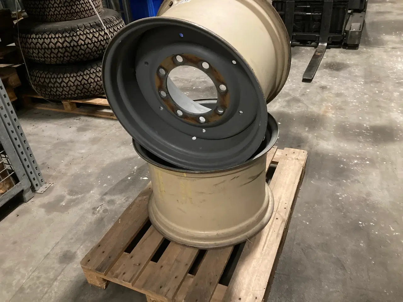 Billede 2 - Forhjuls Fælg 16x24"