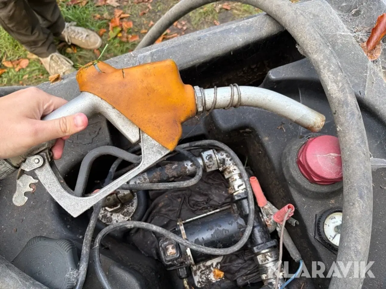 Billede 12 - Dieseltank med pistol & pumpe