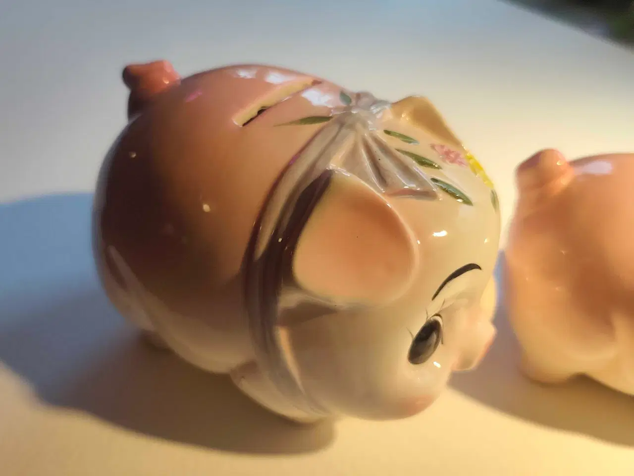 Billede 5 - Sparegris i porcelæn.