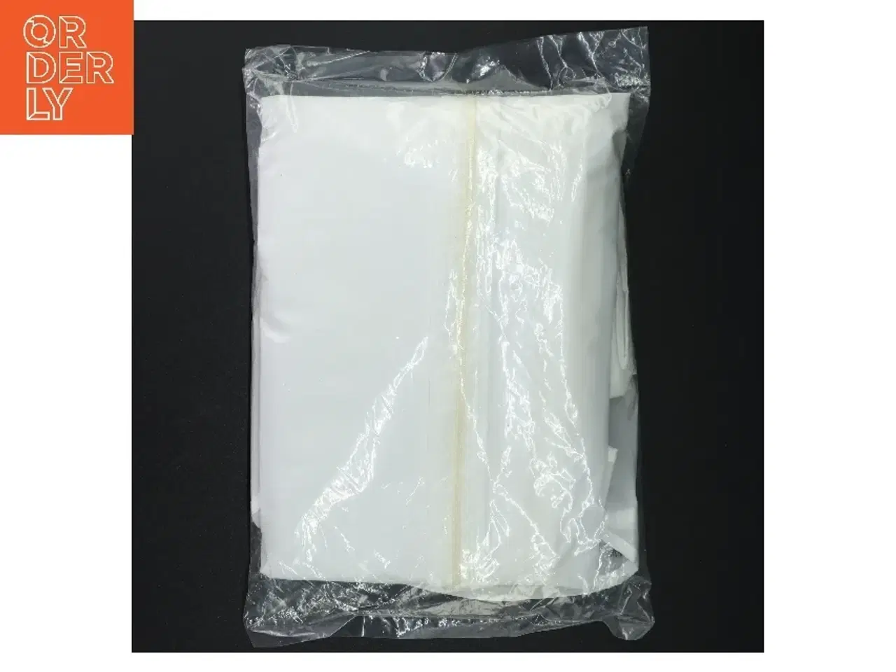 Billede 2 - Hvid tøjovertræk (model Svajs) fra IKEA