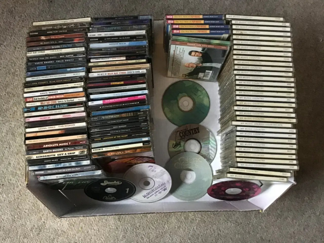Billede 1 - Ca. 100 CD`er blandet musik