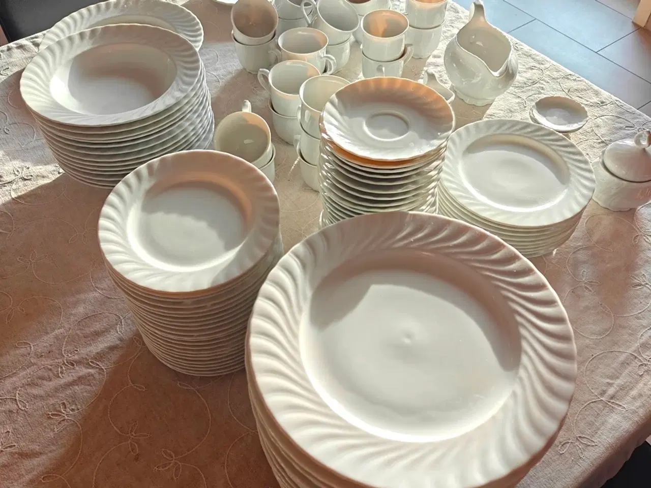 Billede 4 - Seltmann Weiden kaffe- og spisestel "REGINA"