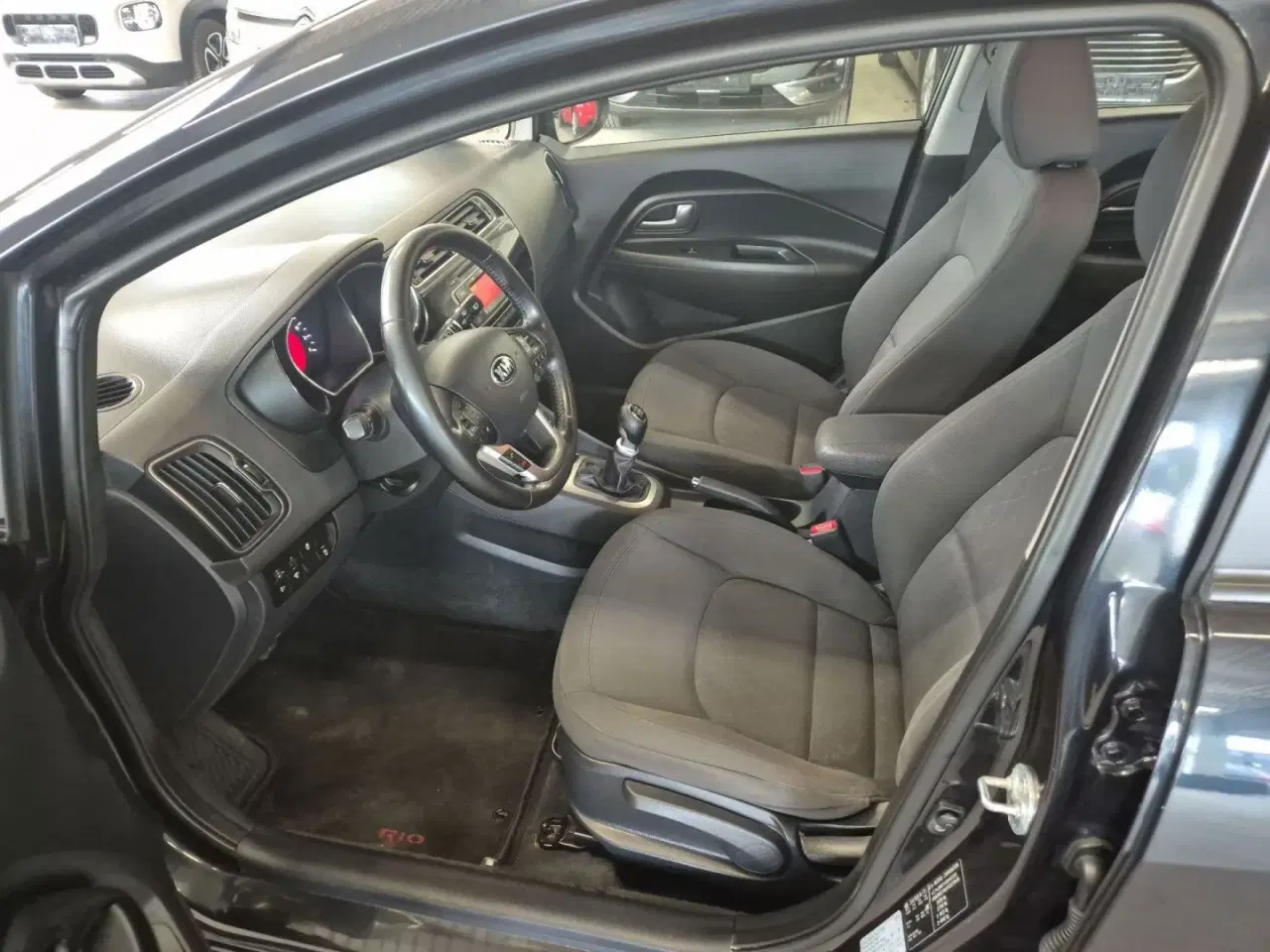 Billede 5 - Kia Rio 1,4 CRDI Intro Edition 90HK 5d 6g