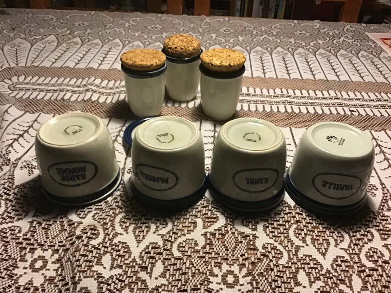 Billede 4 - Knapstrup krydderi krukker