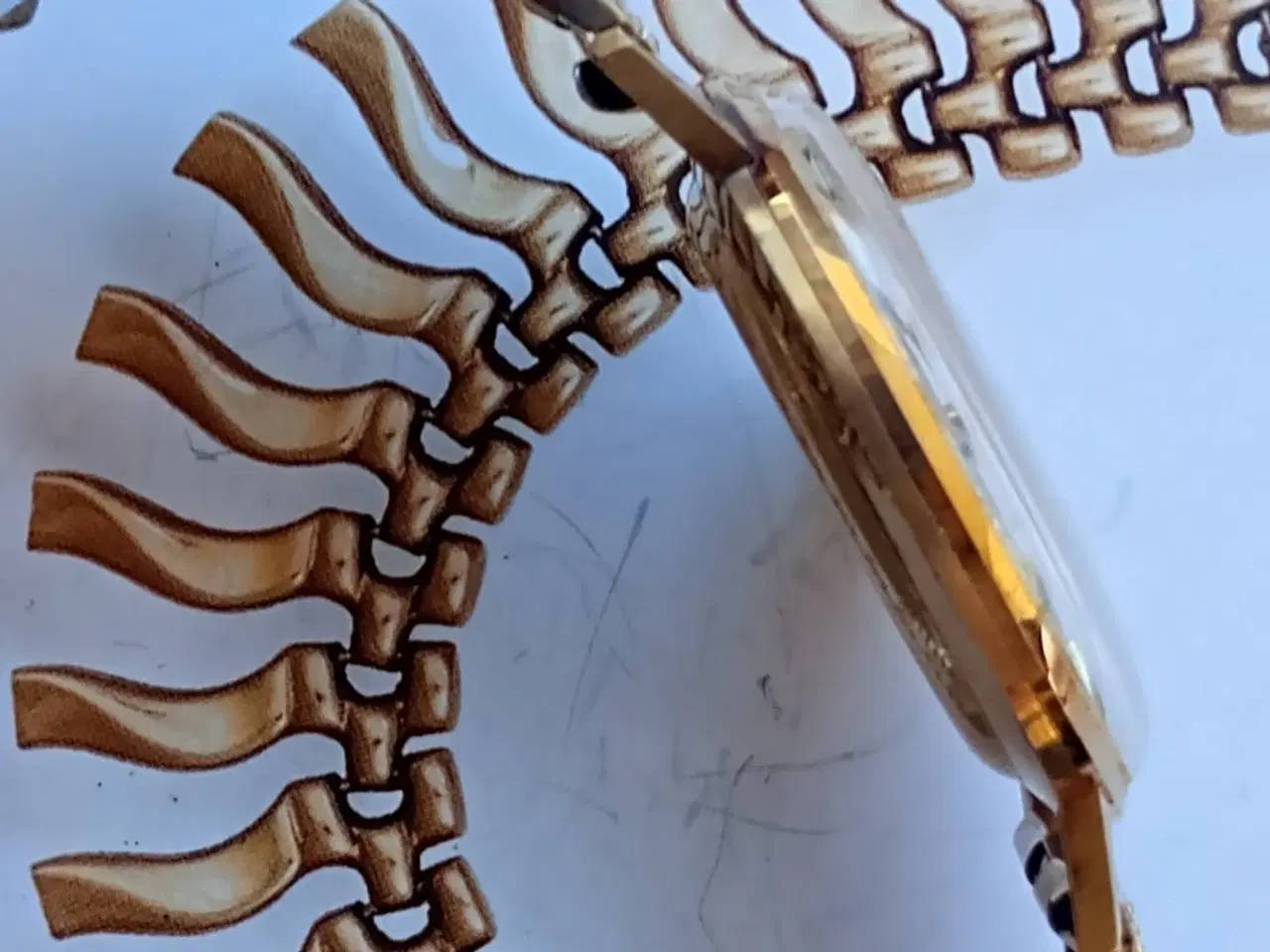 Billede 16 - Schweizisk guldur 18k/750/1950 Stand 9/10