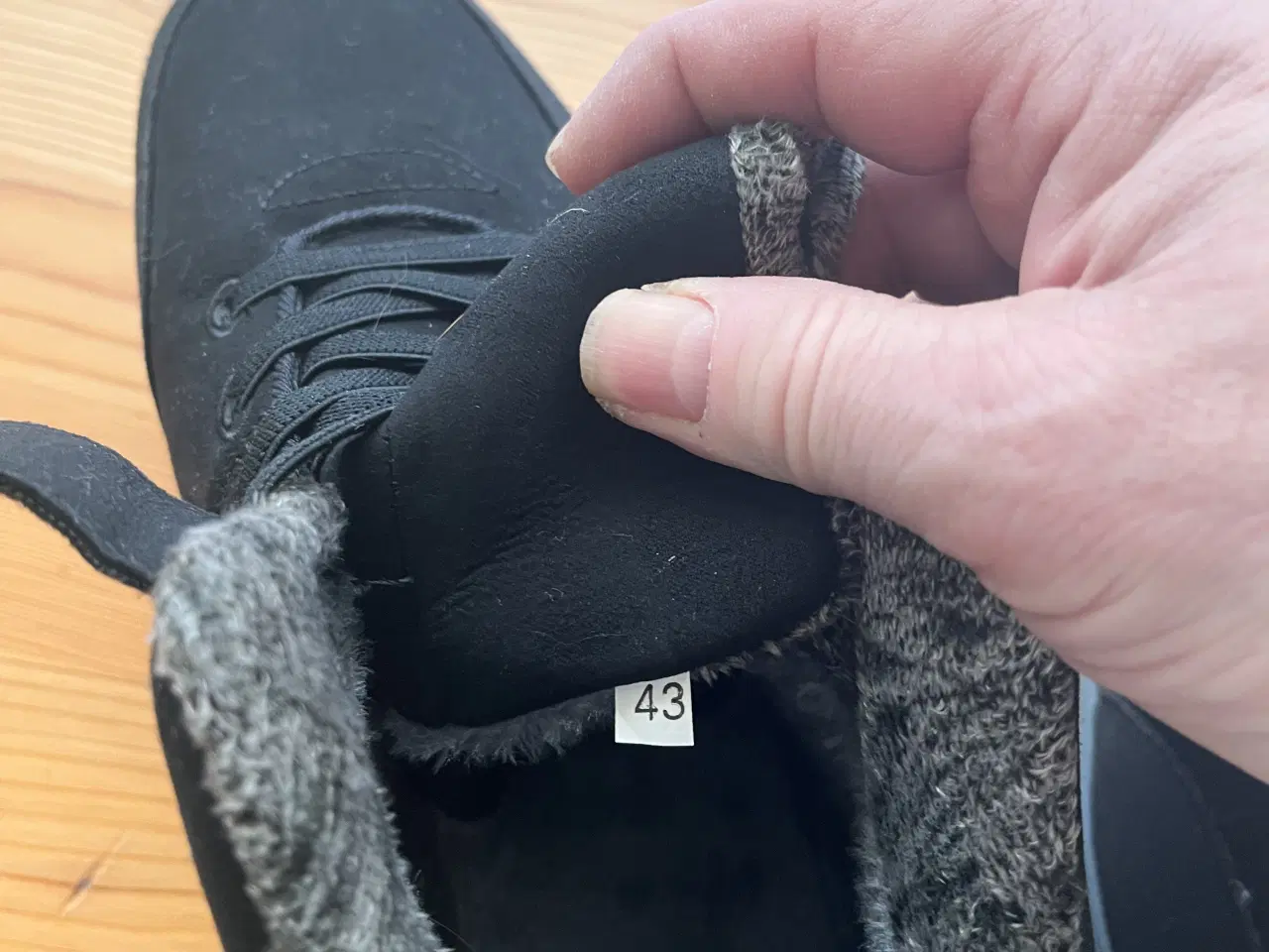 Billede 3 - Sælger disse vinterstøvler 