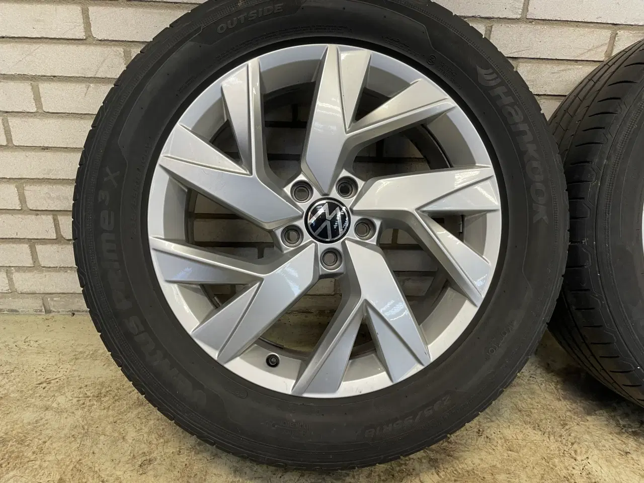 Billede 3 - 18 VW Tiguan 235/55r18 Ref.197 sommer