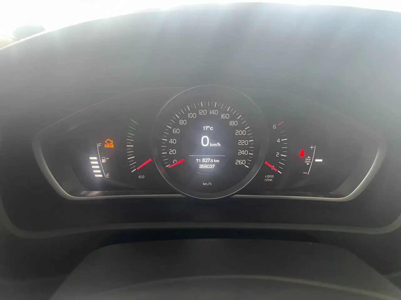 Billede 2 - Volvo V40 1,6 D2 115 Momentum