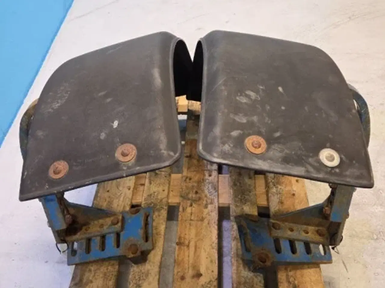 Billede 15 - New Holland 8340 Hjulskærm Sæt 