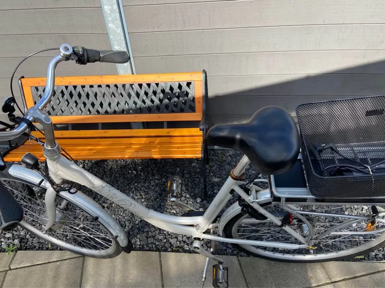 Billede 2 - Mustang . 3 gear, 28" Hjul, 51cm.stel