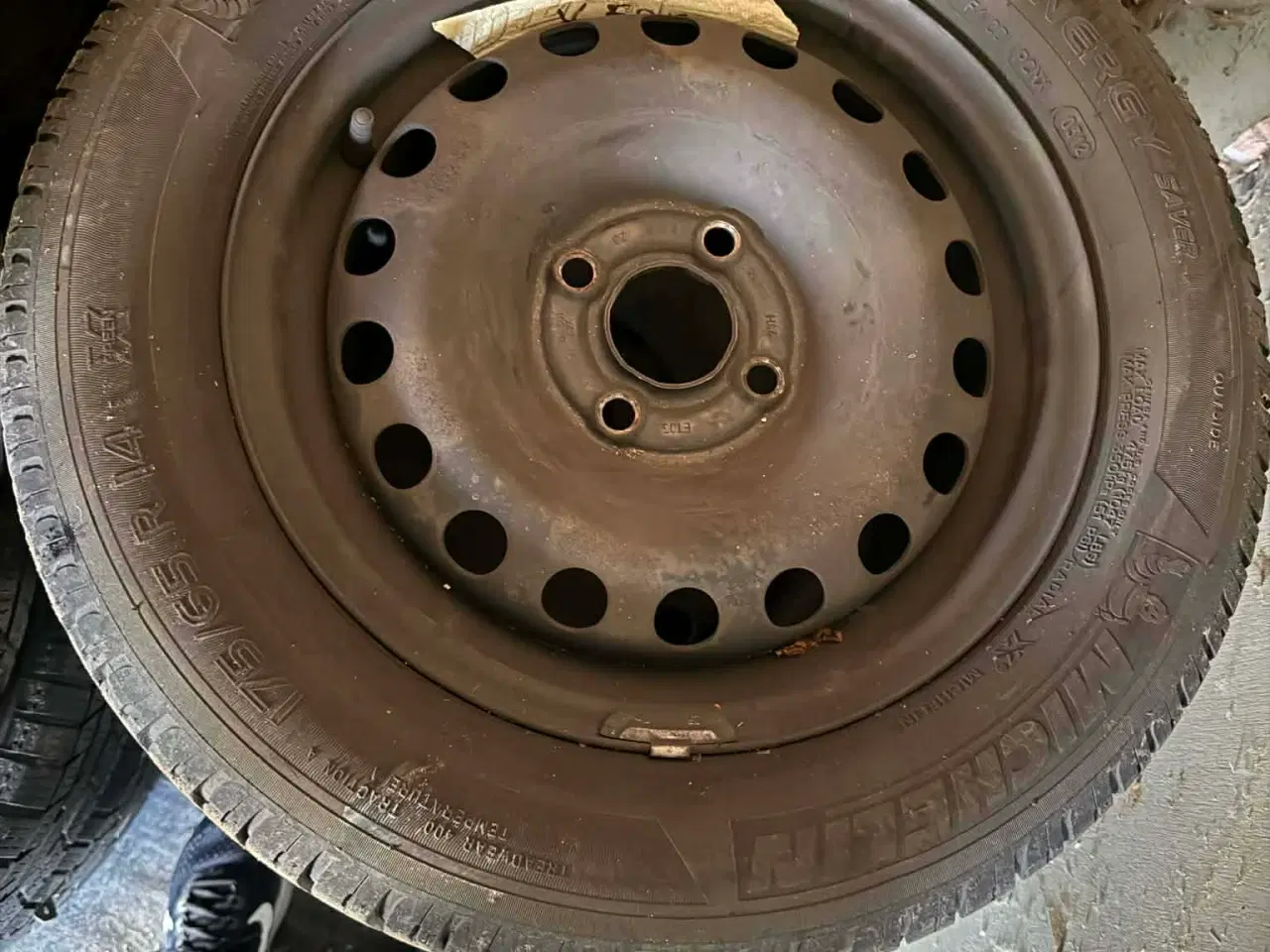 Billede 2 - Sommer fælge og dæk