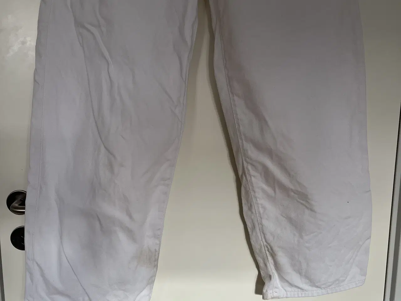 Billede 3 - Hvide bukser