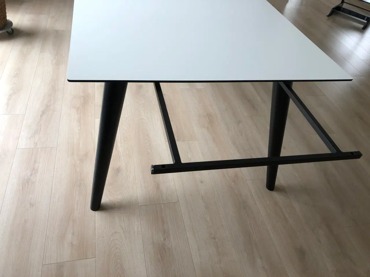 Billede 3 - Spisebord m. 2plader