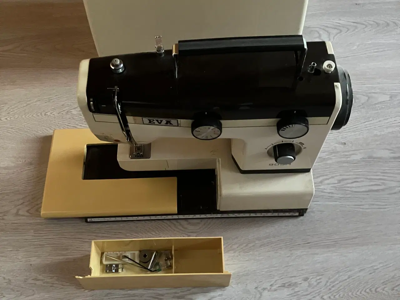 Billede 1 - Symaskine