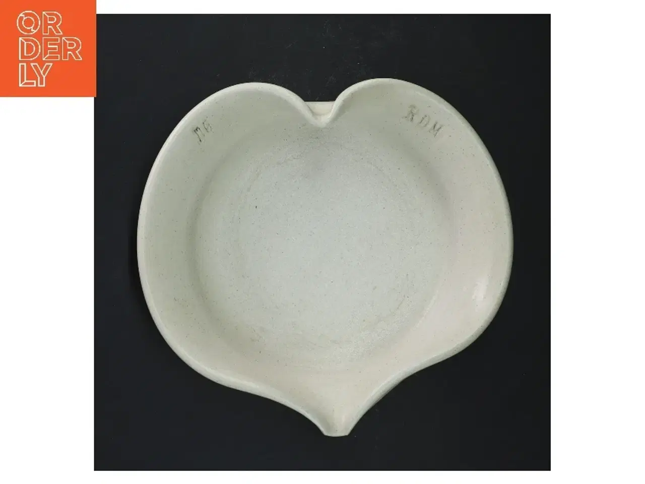 Billede 1 - Hjerteformet keramikskål (str. 20x18x6 cm)