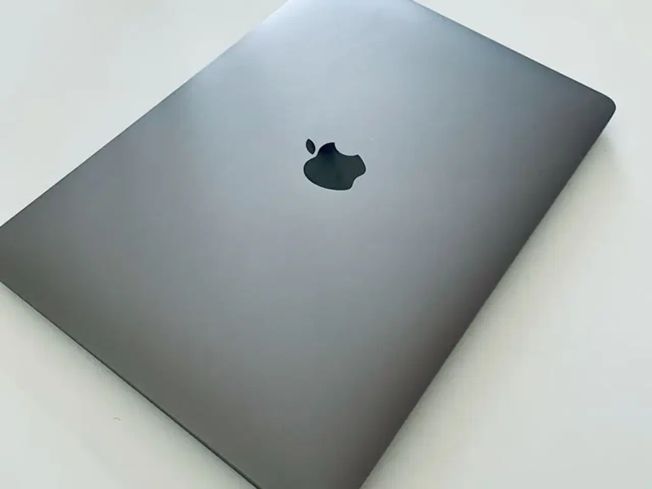 Billede 5 - MacBook Air fra 2019 sælges!