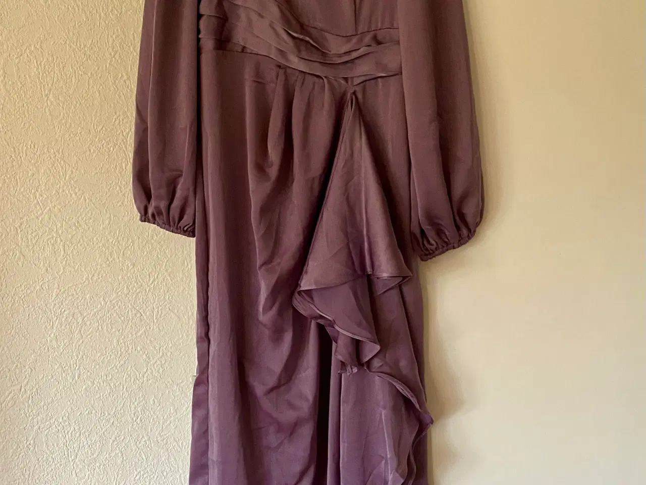 Billede 10 - Modely satin festkjole