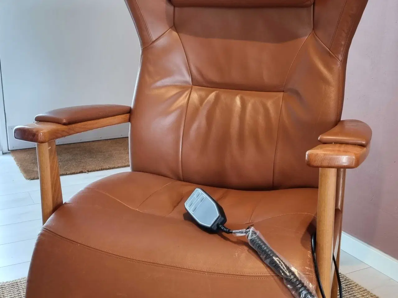 Billede 1 - Flot Farstrup el-lænestol