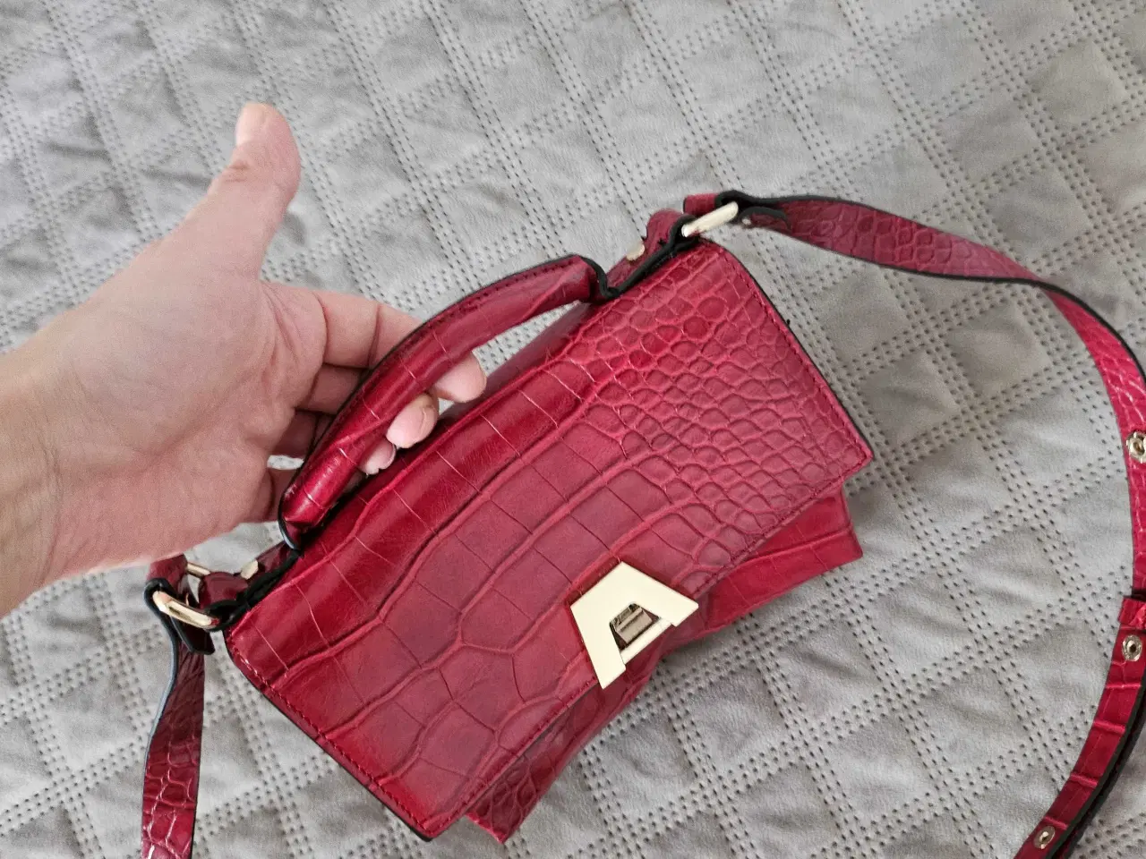 Billede 2 - Skuldertaske fra zara