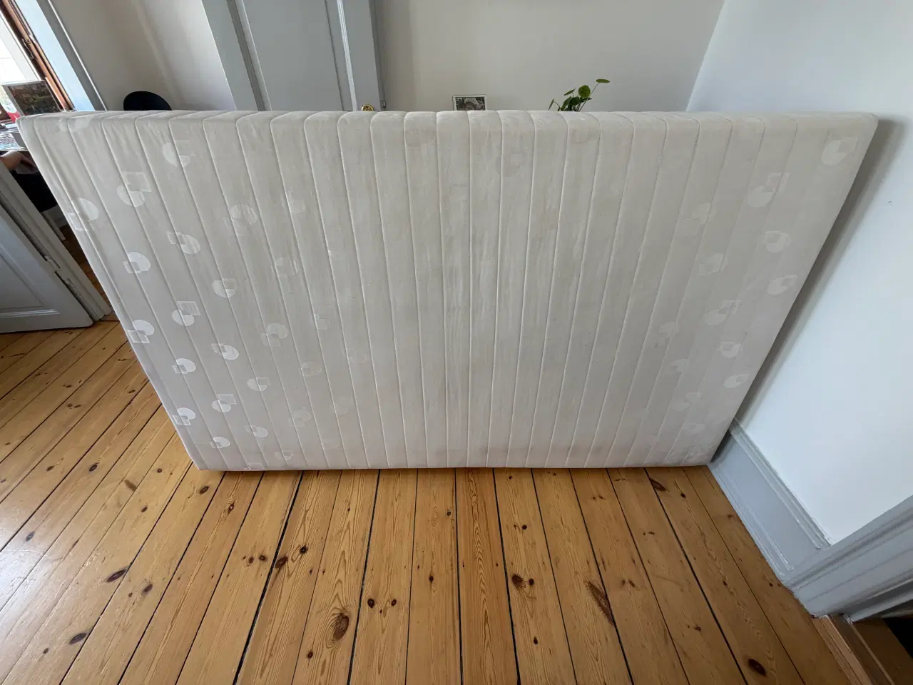 Billede 4 - Halvanden mands seng og topmadras 