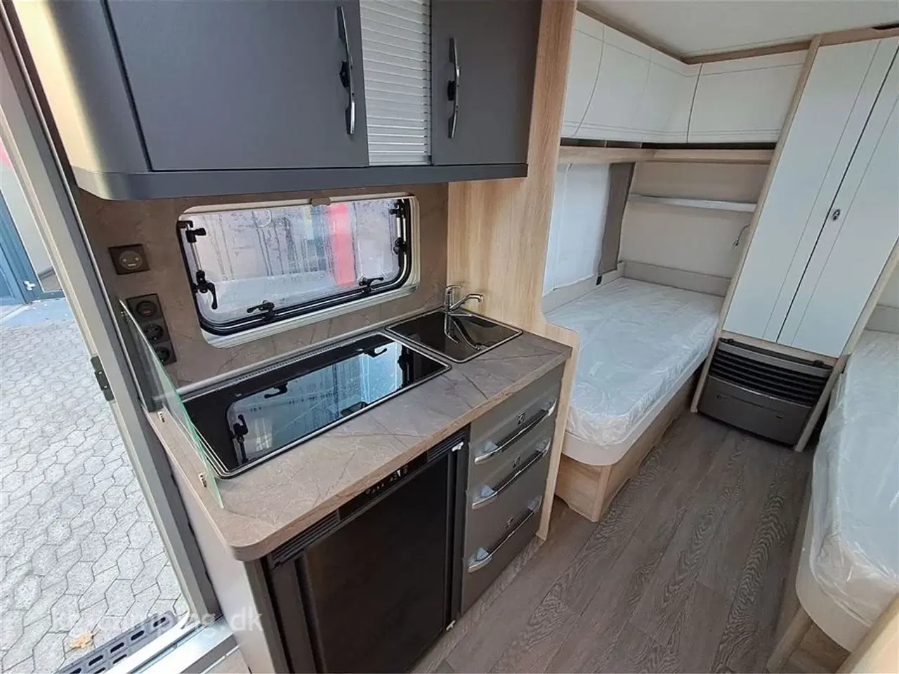 Billede 7 - 2026 - Hobby De Luxe 460 LU   Ny 2026 model fra HOBBY med enkeltsenge - Kan opvejes til 1500 kg.