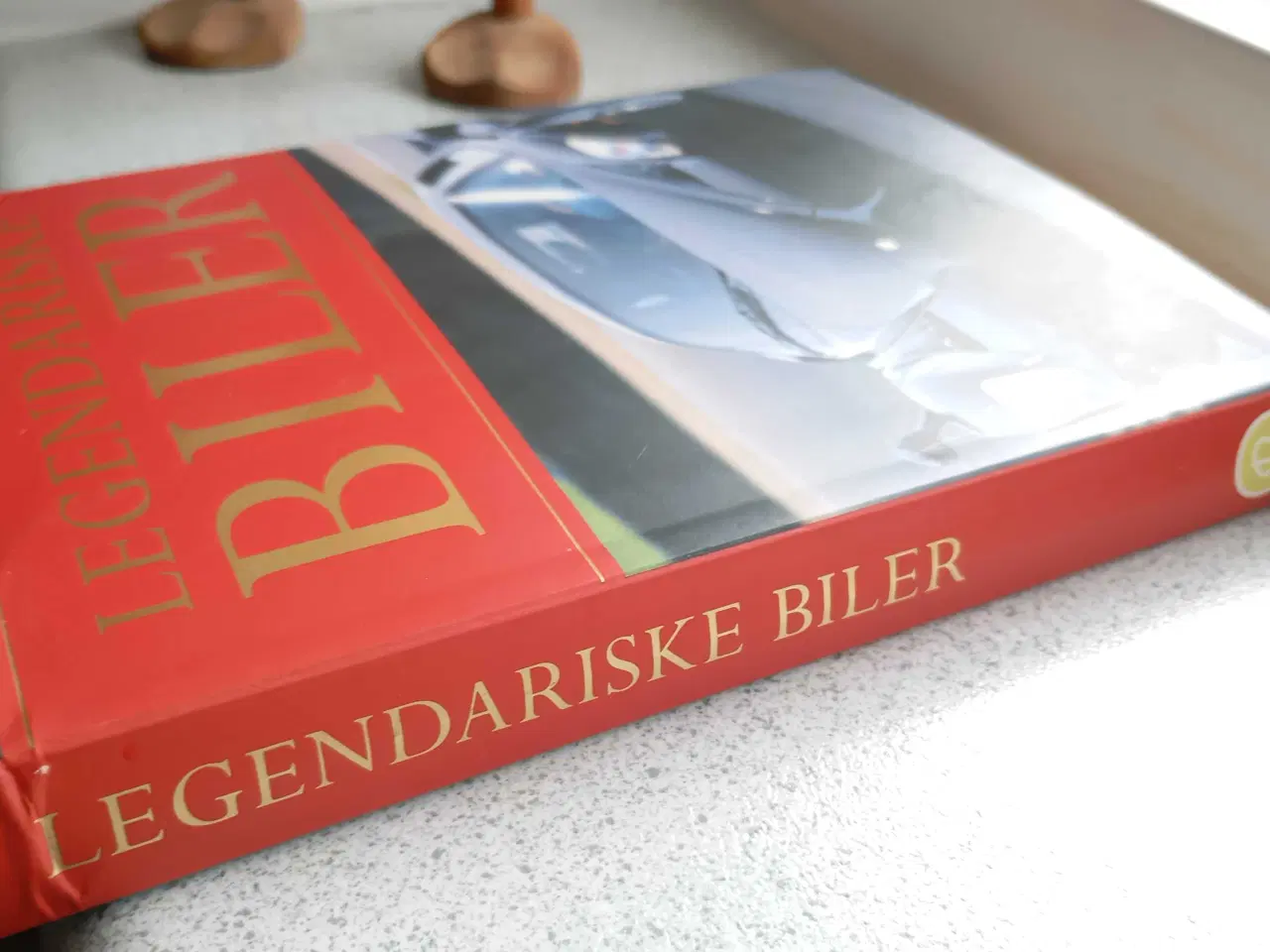 Billede 4 - Bog om legendariske biler