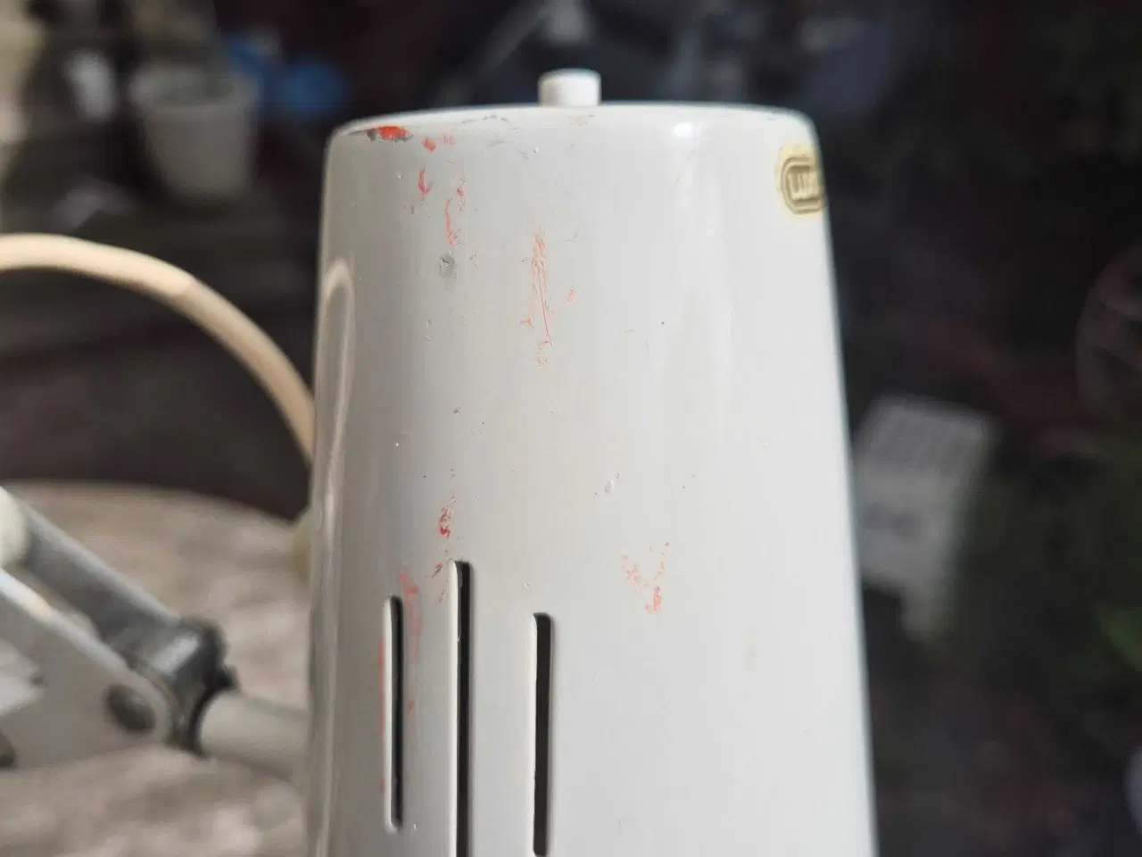 Billede 4 - Hvid arkitektlampe på rund fod 