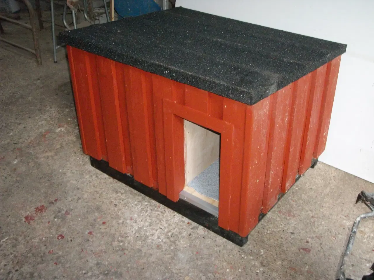 Billede 2 - Hundehus til mellemstor hund