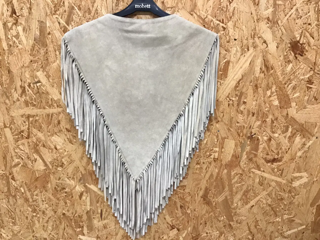 Billede 2 - Linedans udstyr, vest str L og Stetson str S