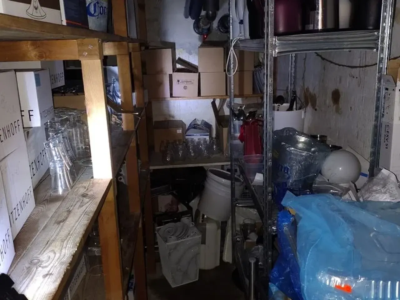 Billede 1 - Tøm et kælderrum
