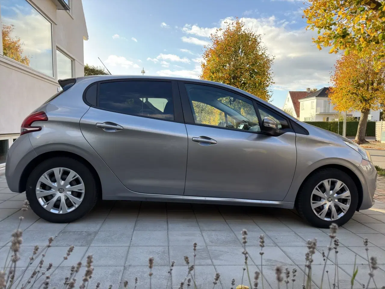 Billede 4 - Peugeot 208 1,2 VTi 82 Active