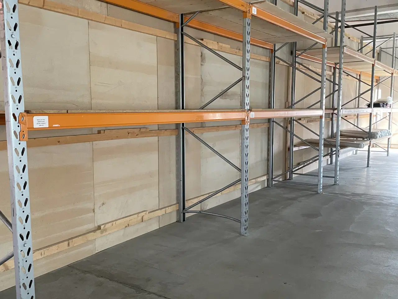 Billede 1 - Palle reoler ingen rust 