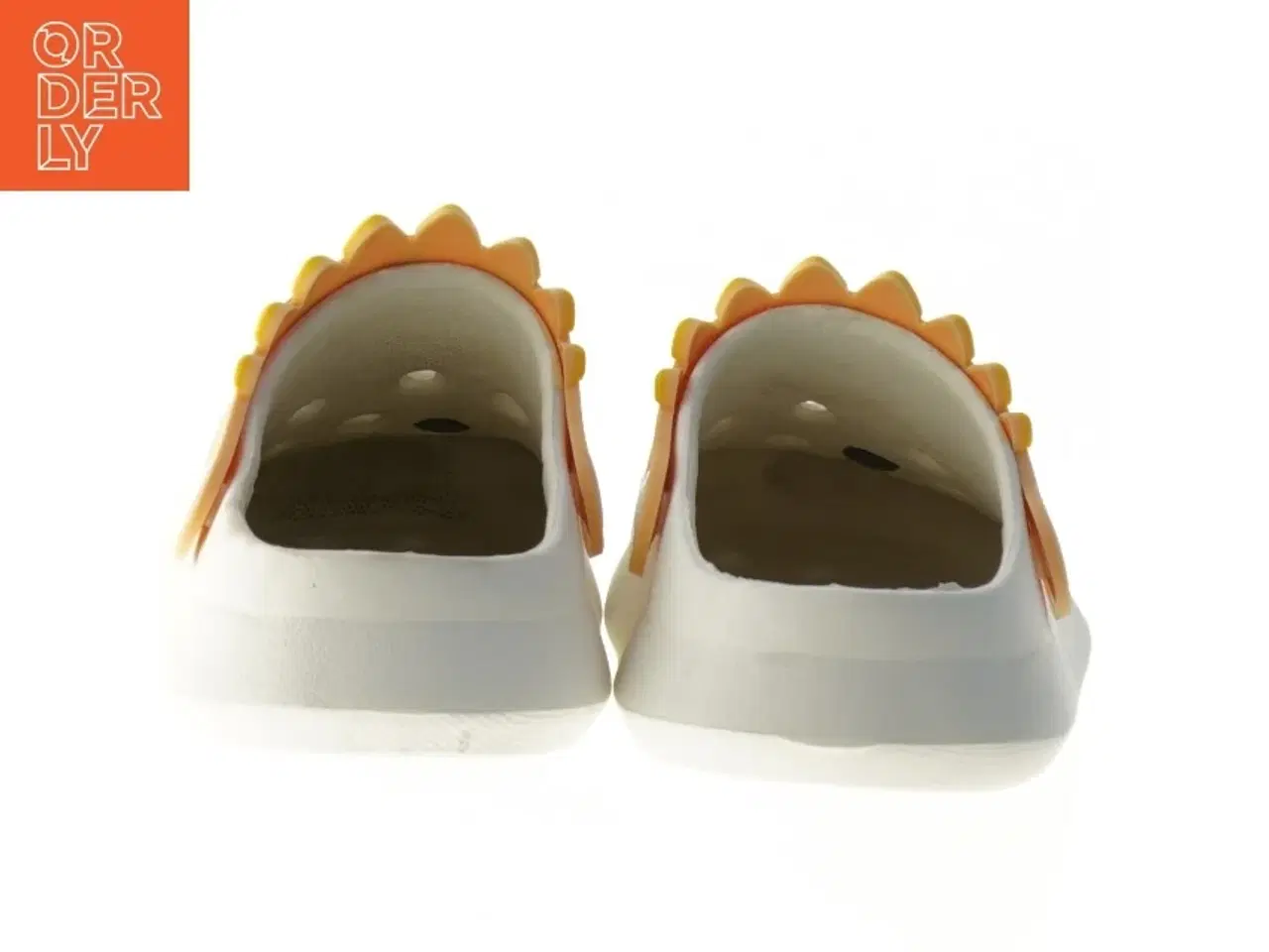 Billede 3 - Børne crocs med dekorationer fra Cote (str. 19 cm)