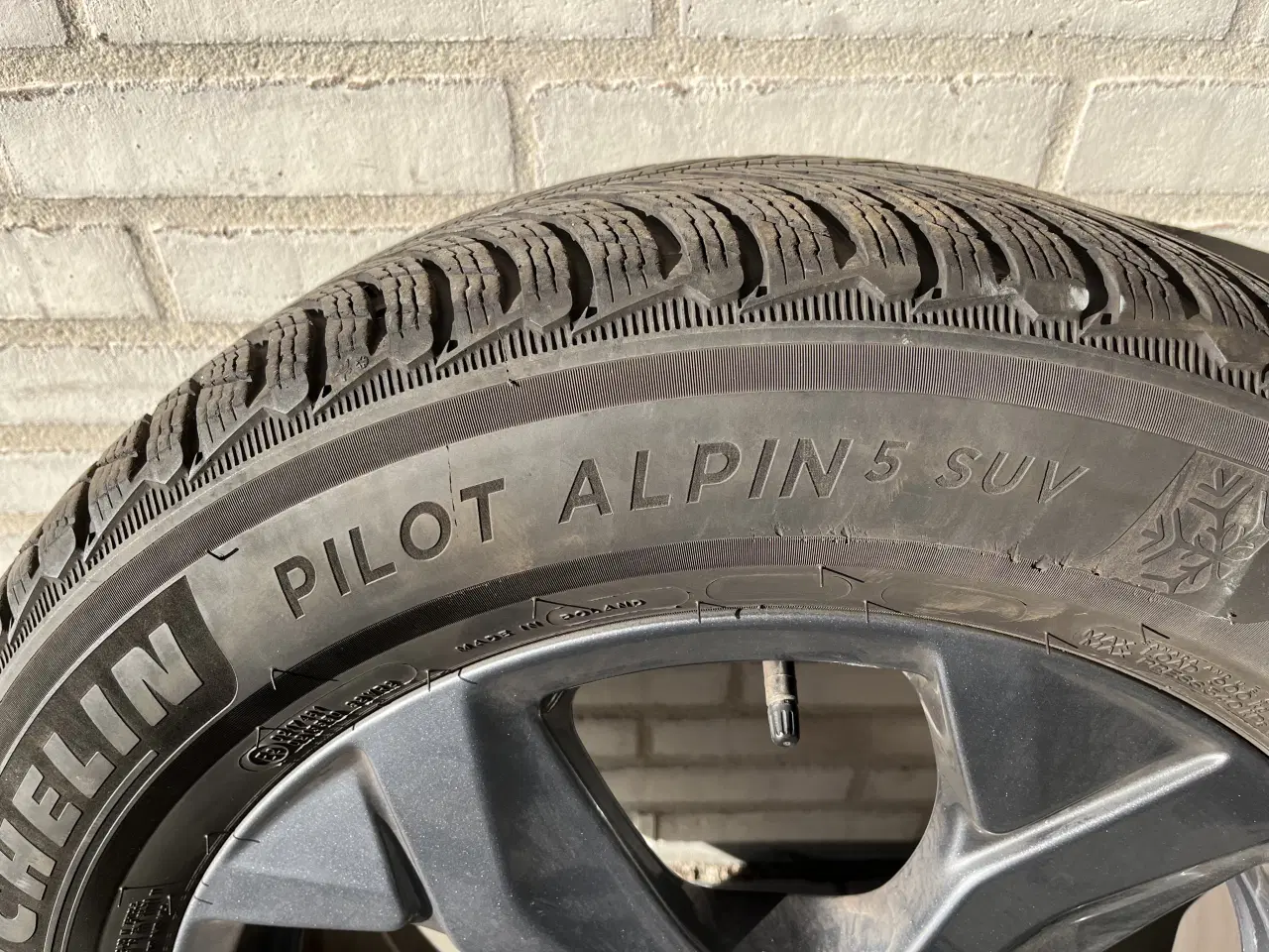 Billede 2 - Originale vinterhjul til Mustang Mach e