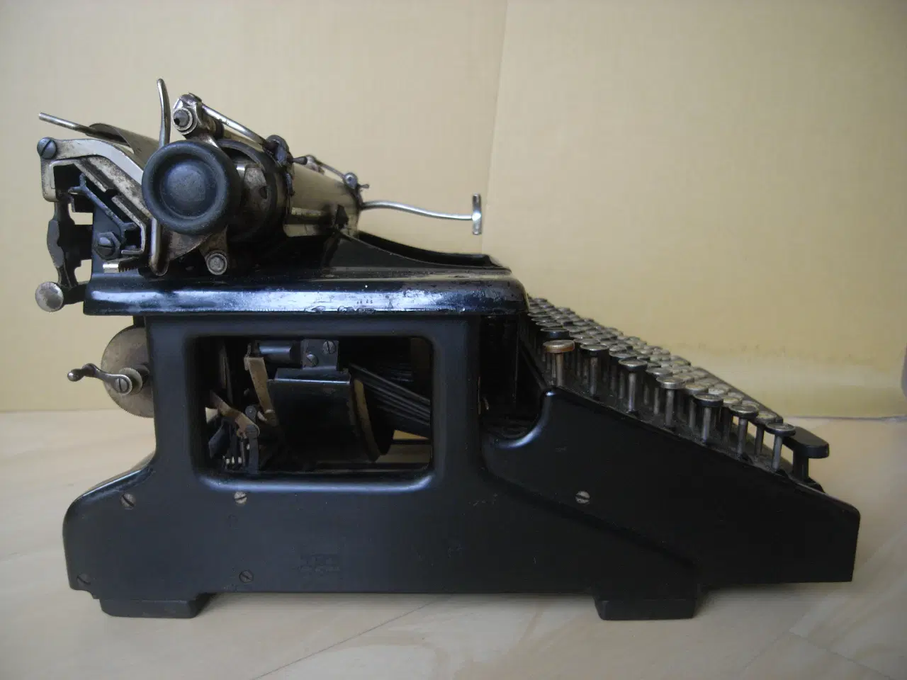 Billede 3 - Antik skrivemaskine Smith Premier No 10-A
