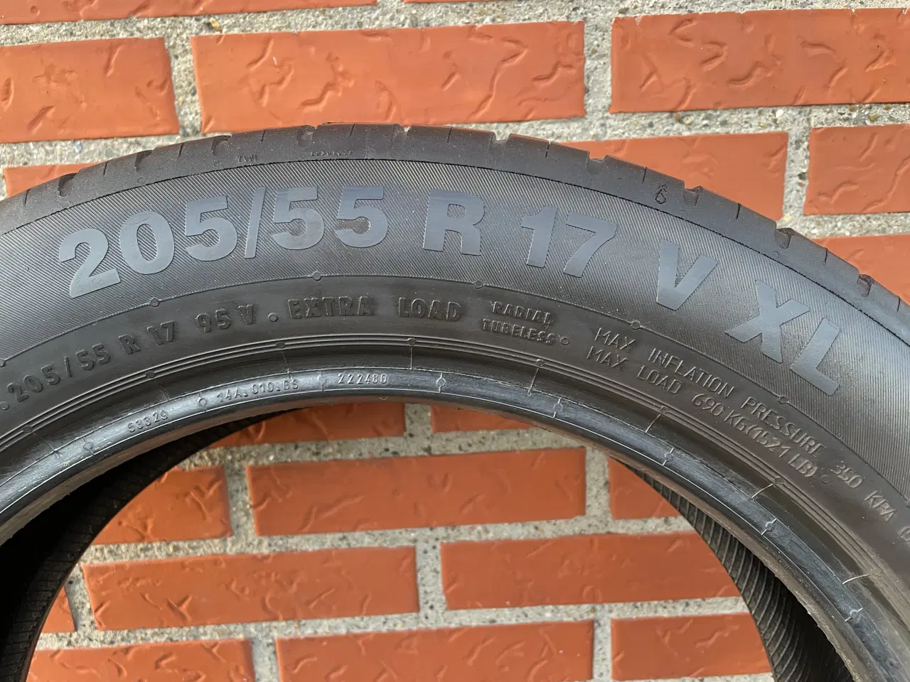 Billede 1 - 2 stk Sommerdæk  205/55 17