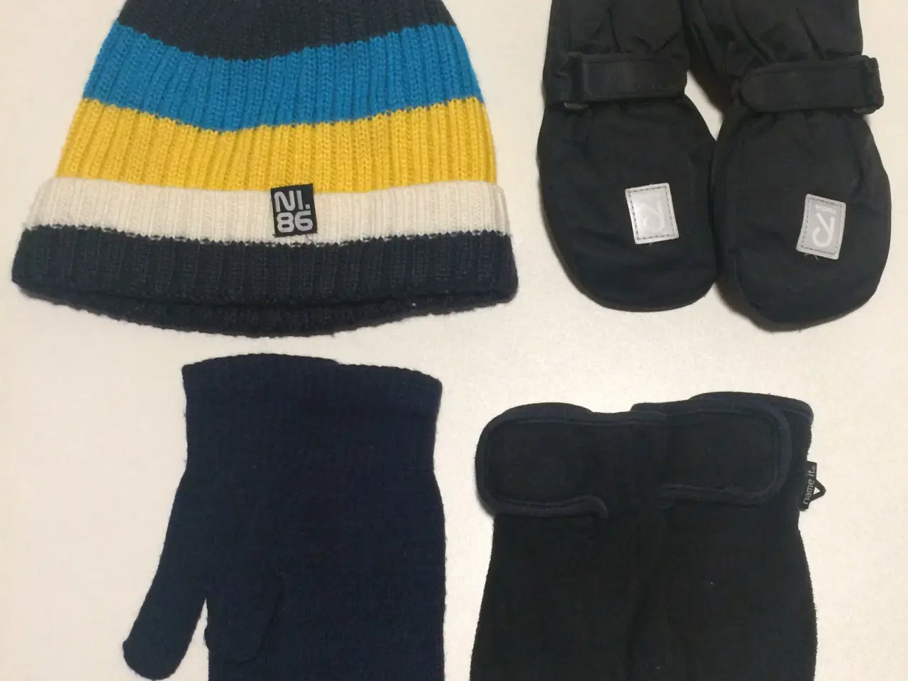Billede 5 - Tøjpakke 16 stk. tøj. Str. 98-98/104