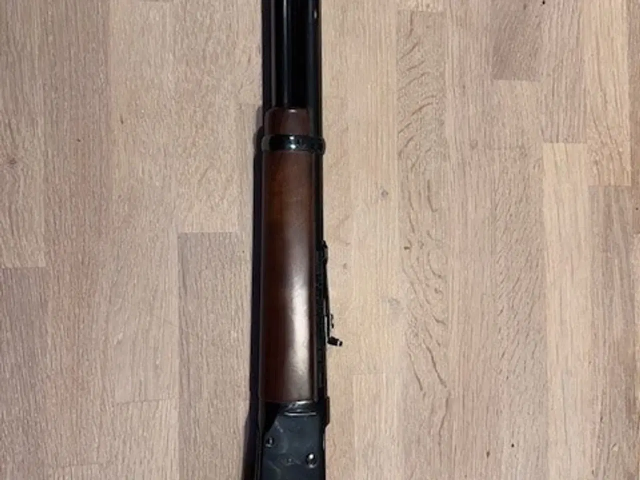 Billede 3 - WINCHESTER MODEL 94AE, bøjlespænder i KAL .44 REM 