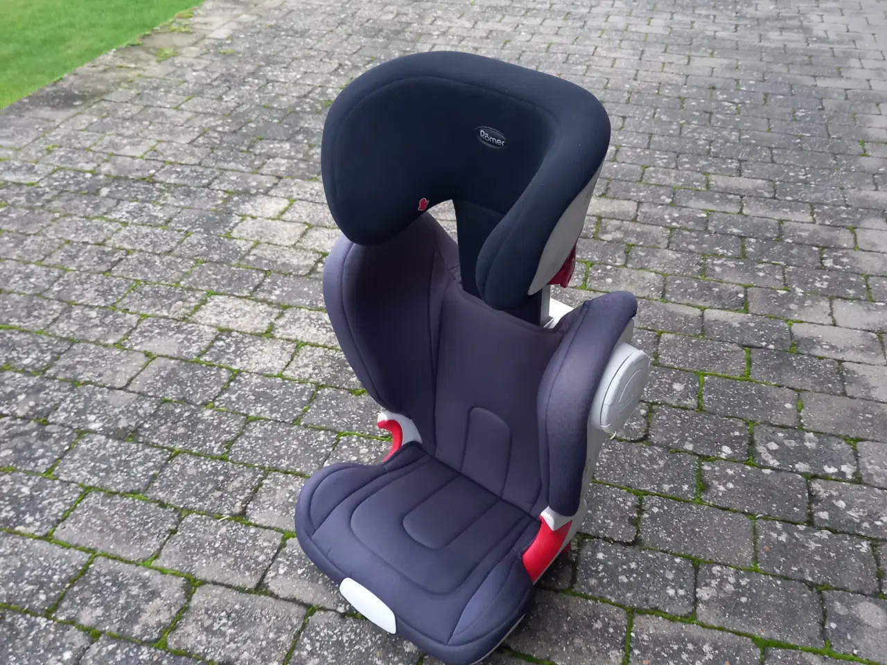 Billede 2 - Rømer Kidfix børnestol 15-36kg