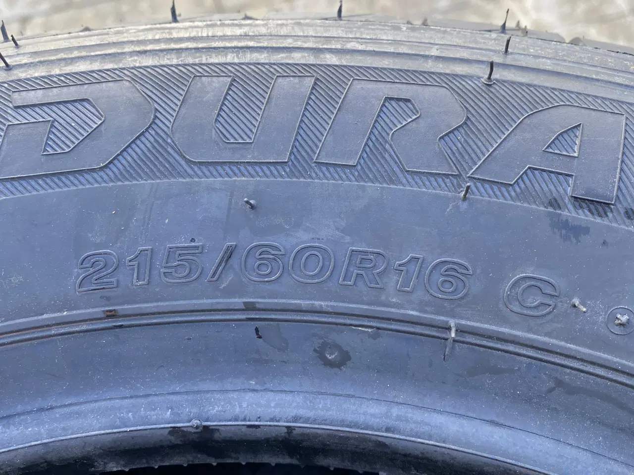 Billede 2 - Helt nye Bridgestone varevognsdæk