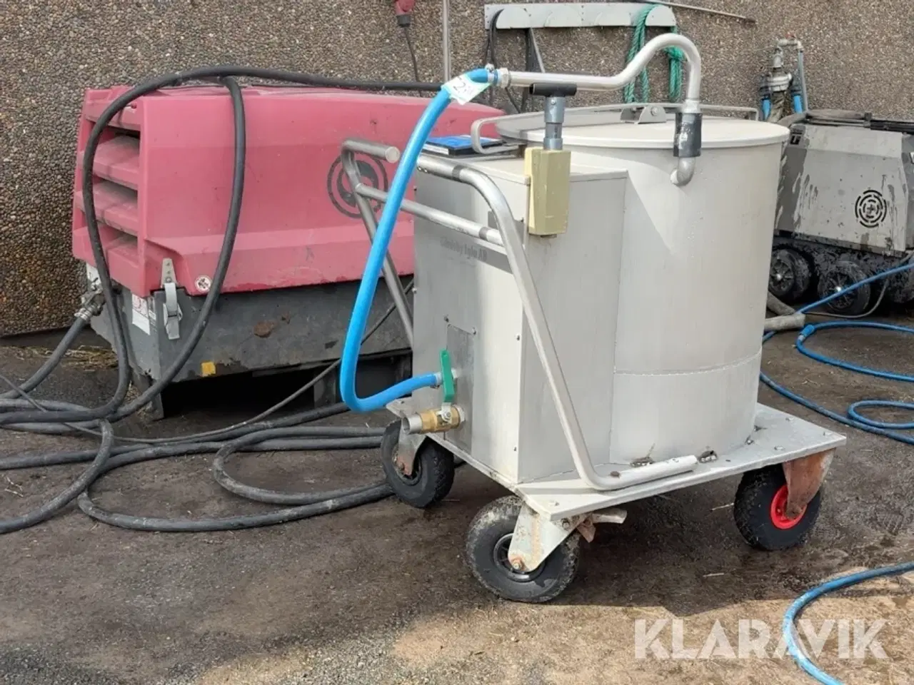 Billede 1 - Mælketaxa med udfodring Holm Og Laue 120 liter