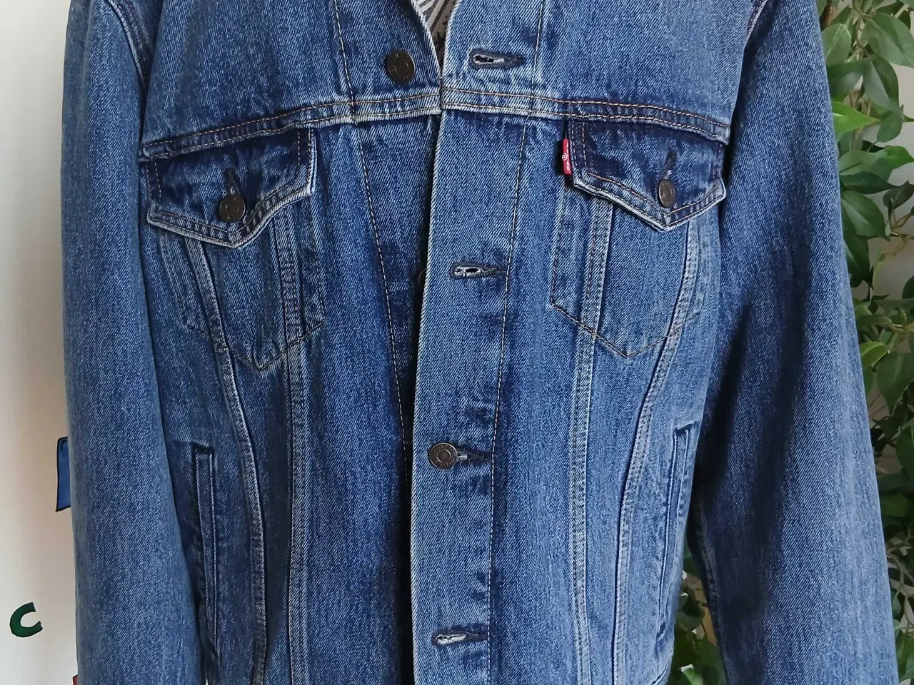 Billede 1 - Levi's jakke. Medium 