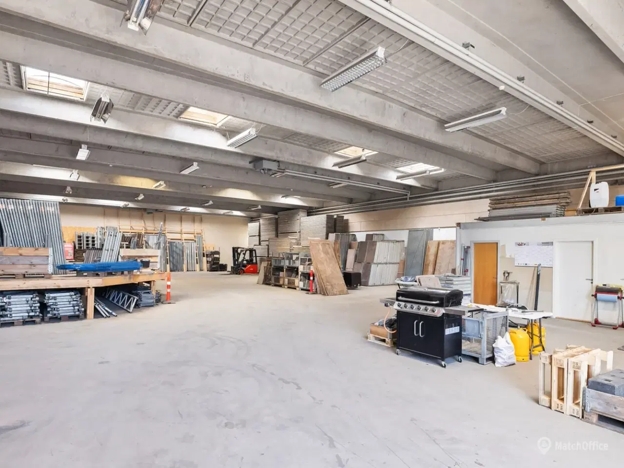 Billede 3 - Regulær lager- og produktionshal udlejes