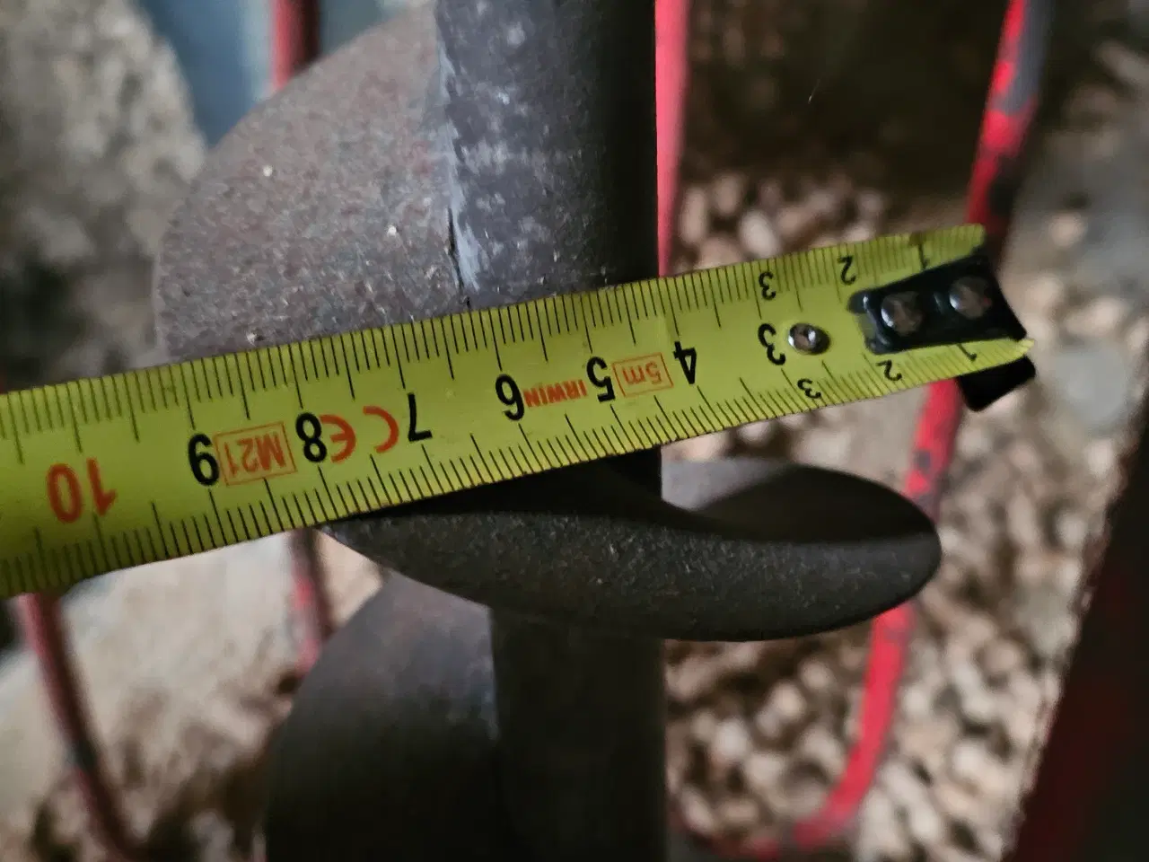 Billede 1 - Kornsnegl brugt til træpiller