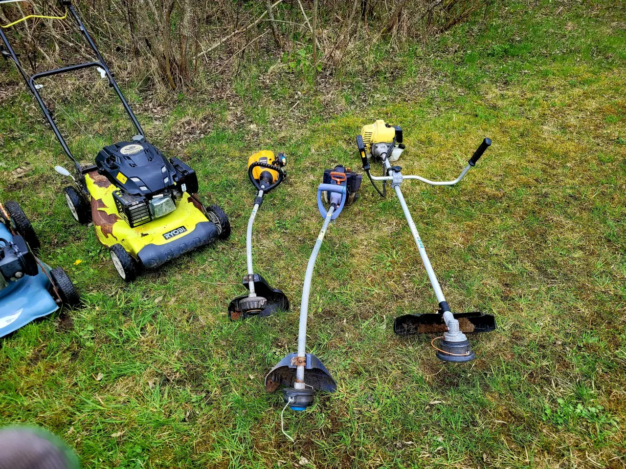 Billede 7 - 12 defekte plæneklippere