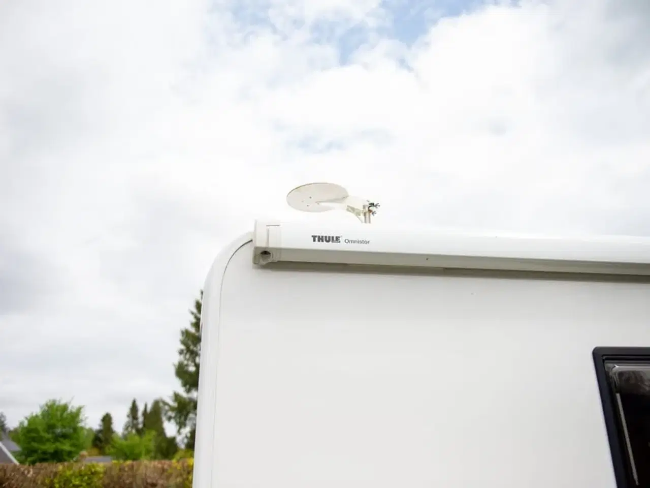 Billede 2 - Yderst velholdt Adria Coral Plus 670 SLT 