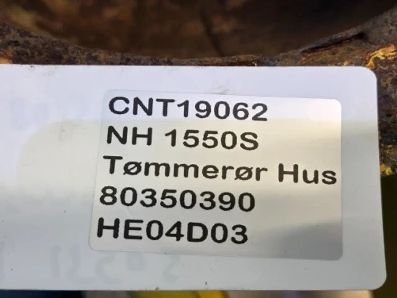 Billede 18 - New Holland 1550S Tømmerør Hus 80350390